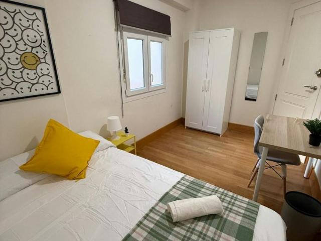 Shared Living/Roommate 1 Dormitorio Almería Almería ES103488588