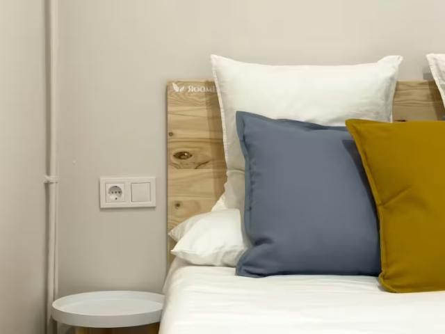 Shared Living/Roommate 1 Dormitorio Barcelona Barcelona ES98069611