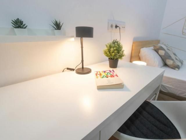 Shared Living/Roommate 1 Dormitorio Barcelona Barcelona ES99829562