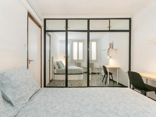 Shared Living/Roommate 1 Dormitorio Barcelona Barcelona ES101849448