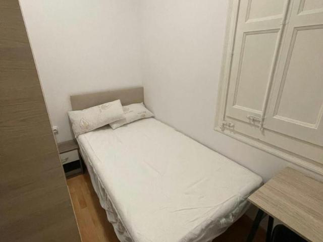 Shared Living/Roommate 1 Dormitorio Barcelona Barcelona ES102579902