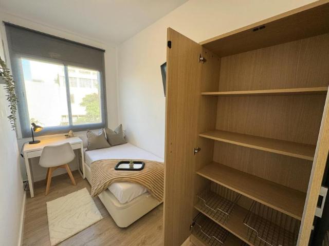 Shared Living/Roommate 1 Dormitorio Barcelona Barcelona ES102399042