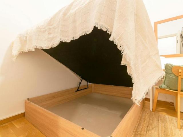 Shared Living/Roommate 1 Dormitorio Barcelona Barcelona ES103922808
