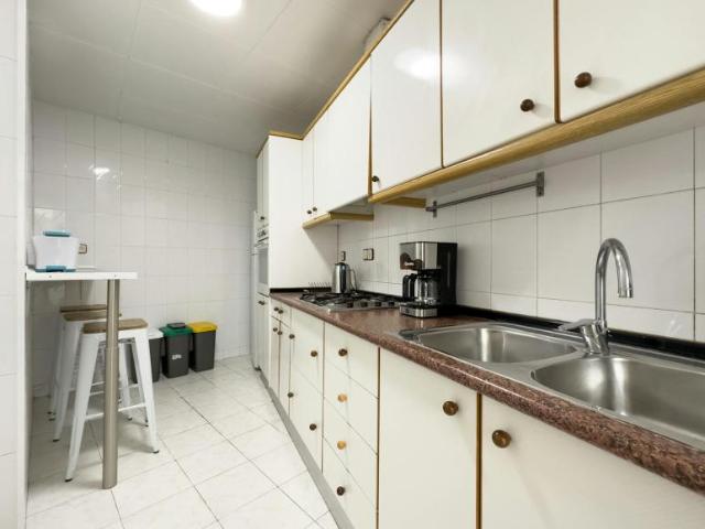 Shared Living/Roommate 1 Dormitorio Barcelona Barcelona ES104436435