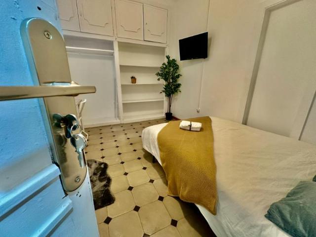 Shared Living/Roommate 1 Dormitorio Barcelona Barcelona ES104143695