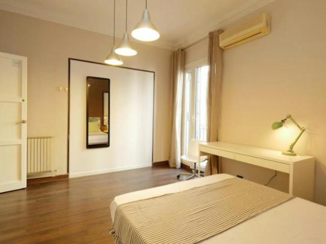 Shared Living/Roommate 1 Dormitorio Barcelona Barcelona ES104183868