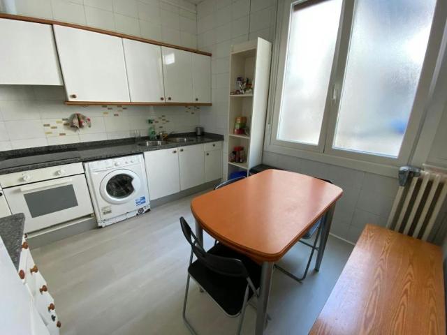 Shared Living/Roommate 1 Dormitorio Bilbao Bilbao ES104640443