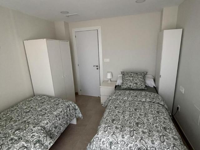 Shared Living/Roommate 1 Dormitorio Cartagena Cartagena ES103302545