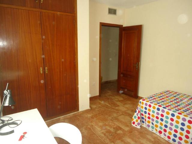Shared Living/Roommate 1 Dormitorio Córdoba Córdoba ES102852171