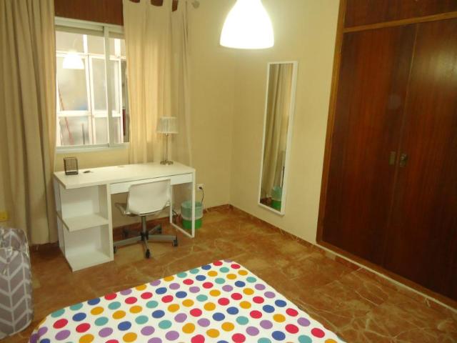 Shared Living/Roommate 1 Dormitorio Córdoba Córdoba ES102884918
