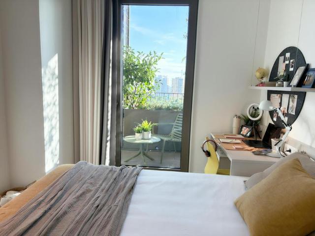 Shared Living/Roommate 1 Dormitorio Esplugues De Llobregat Esplugues De Llobregat ES100672007