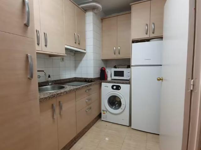 Shared Living/Roommate 1 Dormitorio Granada Granada ELS95925634