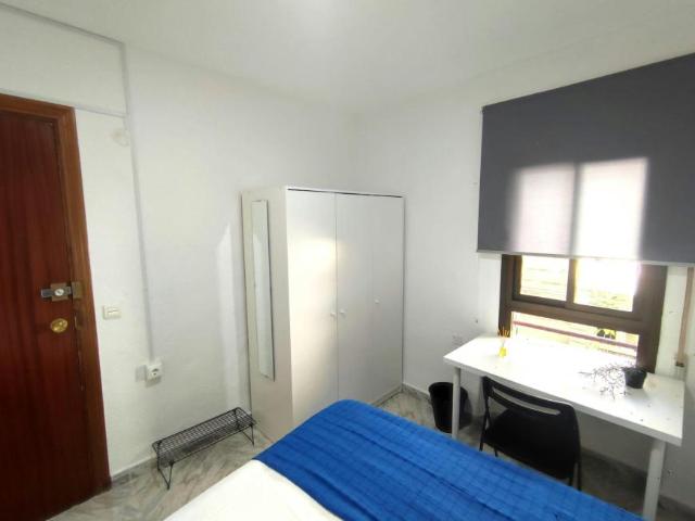Shared Living/Roommate 1 Dormitorio Granada Granada ELS100570997