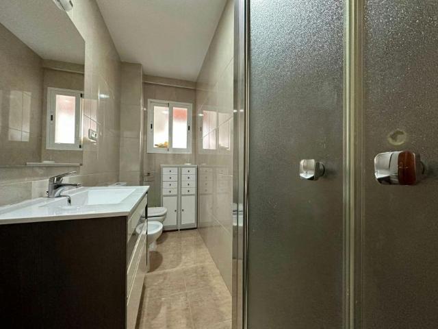 Shared Living/Roommate 1 Dormitorio Granada Granada ES100530872