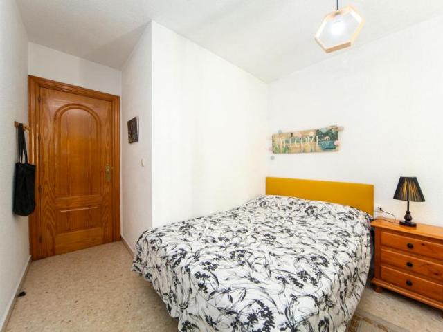 Shared Living/Roommate 1 Dormitorio Granada Granada ES101269531