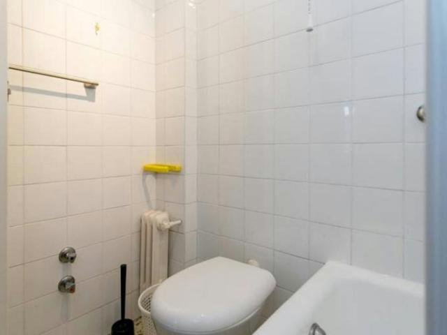 Shared Living/Roommate 1 Dormitorio Granada Granada ES102856572