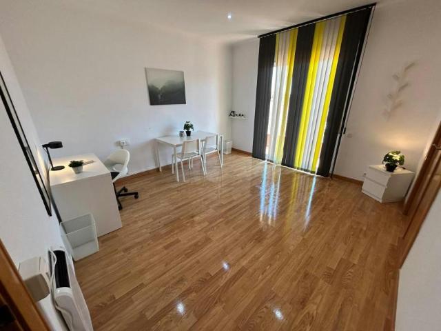 Shared Living/Roommate 1 Dormitorio L'Hospitalet De Llobregat L'Hospitalet De Llobregat ELS99634422
