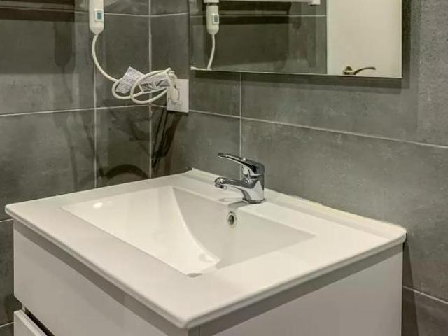 Shared Living/Roommate 1 Dormitorio L'Hospitalet De Llobregat L'Hospitalet De Llobregat ES99158827