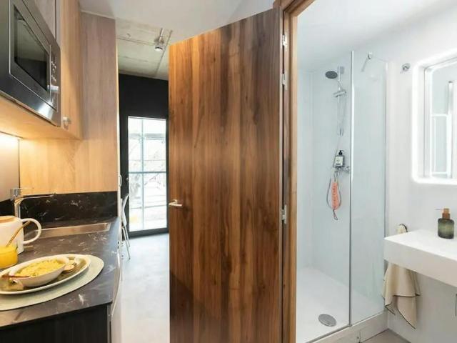 Shared Living/Roommate 1 Dormitorio L'Hospitalet De Llobregat L'Hospitalet De Llobregat ES99286874