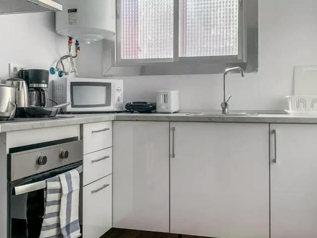 Shared Living/Roommate 1 Dormitorio L'Hospitalet De Llobregat L'Hospitalet De Llobregat ES100531387