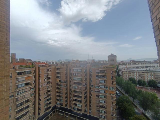 Shared Living/Roommate 1 Dormitorio Pamplona Pamplona ES82317931