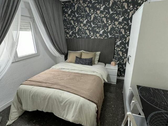 Shared Living/Roommate 1 Dormitorio Port Saplaya Port Saplaya ES100715145