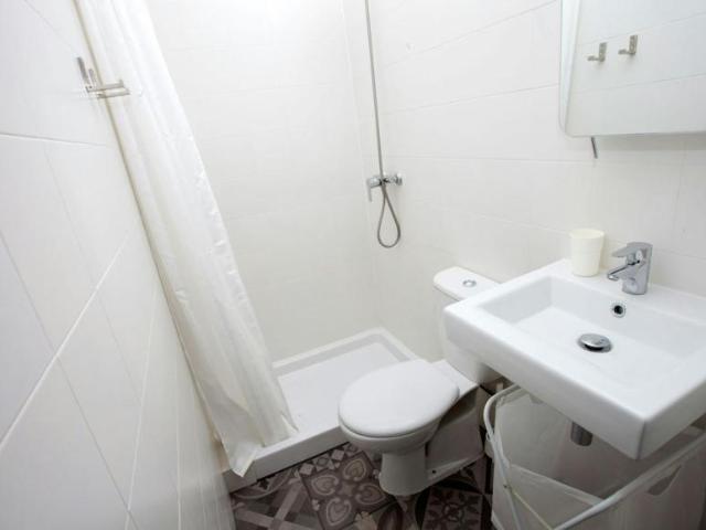 Shared Living/Roommate 1 Dormitorio Rocafort Rocafort ELS100717489
