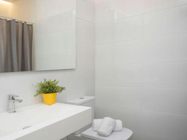 Shared Living/Roommate 1 Dormitorio Rocafort Rocafort ELS91154886