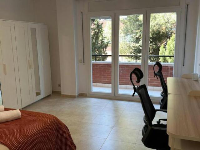Shared Living/Roommate 1 Dormitorio Sant Cugat Del Vallès Sant Cugat Del Vallès ES102716905
