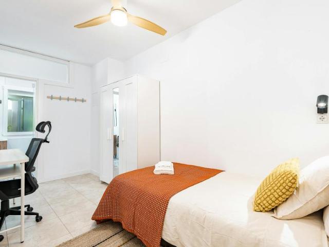 Shared Living/Roommate 1 Dormitorio Sant Cugat Del Vallès Sant Cugat Del Vallès ES103595130