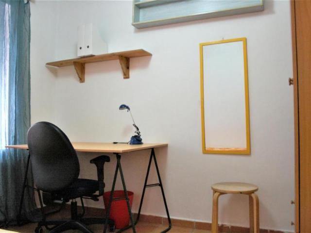 Shared Living/Roommate 1 Dormitorio Sevilla Sevilla ELS101112427