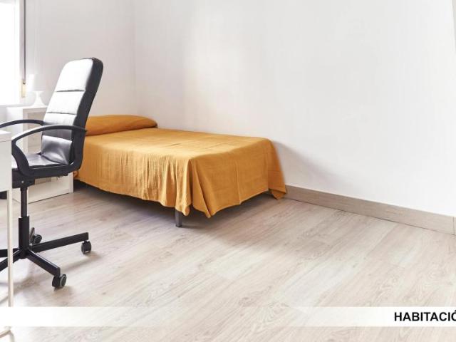Shared Living/Roommate 1 Dormitorio Sevilla Sevilla ELS102849249