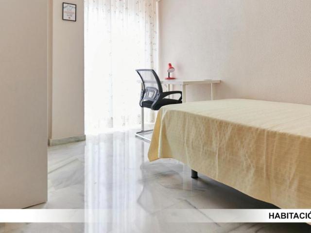 Shared Living/Roommate 1 Dormitorio Sevilla Sevilla ES100716585
