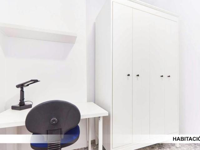 Shared Living/Roommate 1 Dormitorio Sevilla Sevilla ES100720387