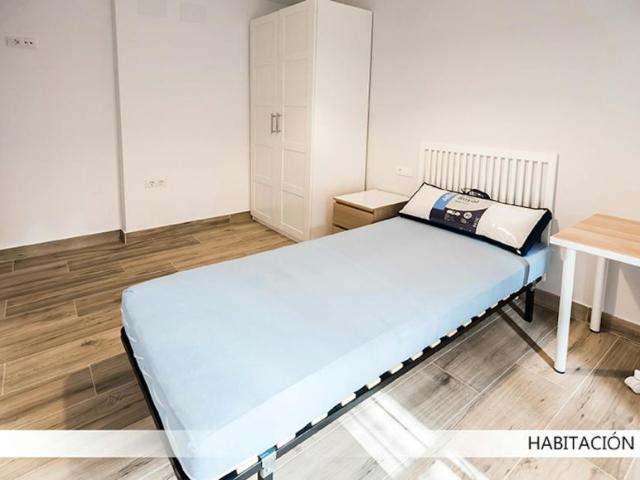 Shared Living/Roommate 1 Dormitorio Sevilla Sevilla ES100728563