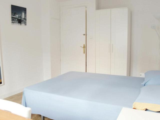 Shared Living/Roommate 1 Dormitorio Sevilla Sevilla ES100732561