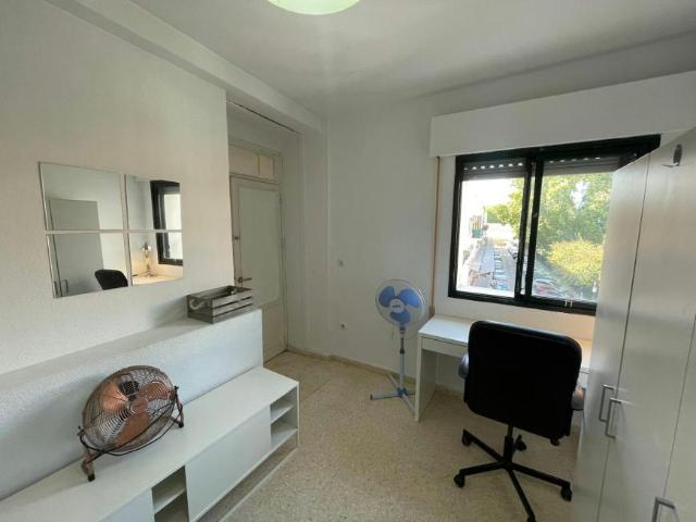 Shared Living/Roommate 1 Dormitorio Sevilla Sevilla ES101843194