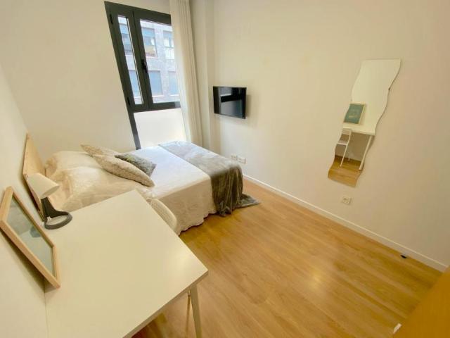 Shared Living/Roommate 1 Dormitorio Sevilla Sevilla ES102436377