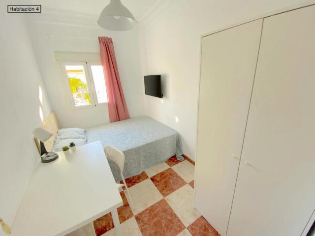 Shared Living/Roommate 1 Dormitorio Sevilla Sevilla ES102436380