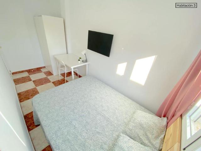 Shared Living/Roommate 1 Dormitorio Sevilla Sevilla ES102436381