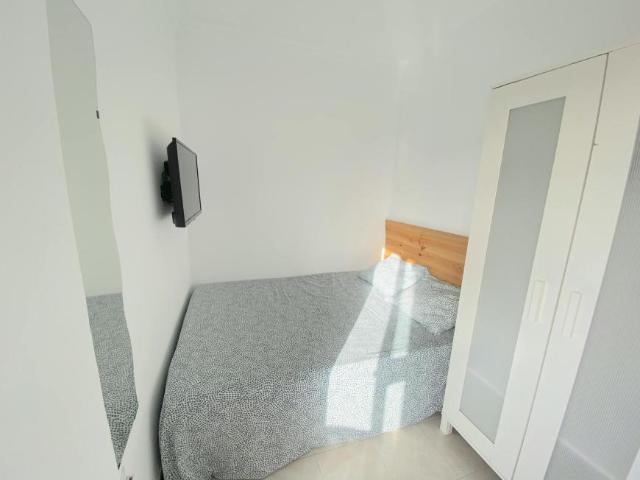 Shared Living/Roommate 1 Dormitorio Sevilla Sevilla ES102436399