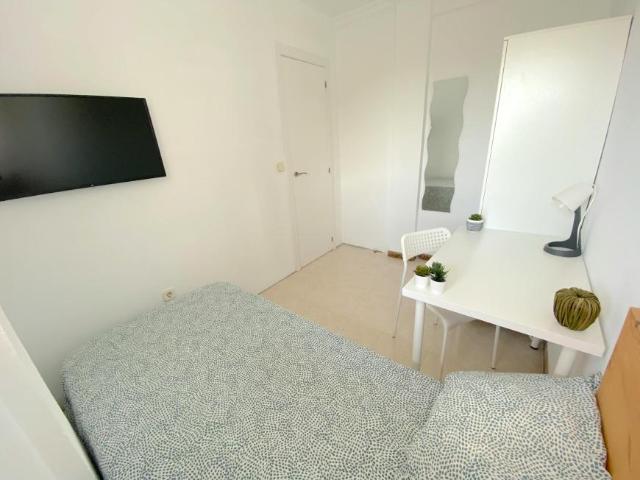 Shared Living/Roommate 1 Dormitorio Sevilla Sevilla ES102436400