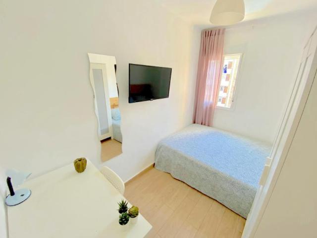 Shared Living/Roommate 1 Dormitorio Sevilla Sevilla ES102436402
