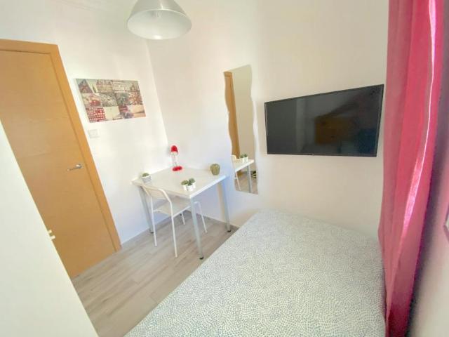 Shared Living/Roommate 1 Dormitorio Sevilla Sevilla ES102436413