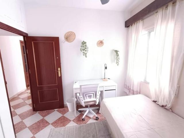 Shared Living/Roommate 1 Dormitorio Sevilla Sevilla ES103061782