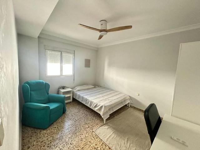 Shared Living/Roommate 1 Dormitorio Sevilla Sevilla ES103339199