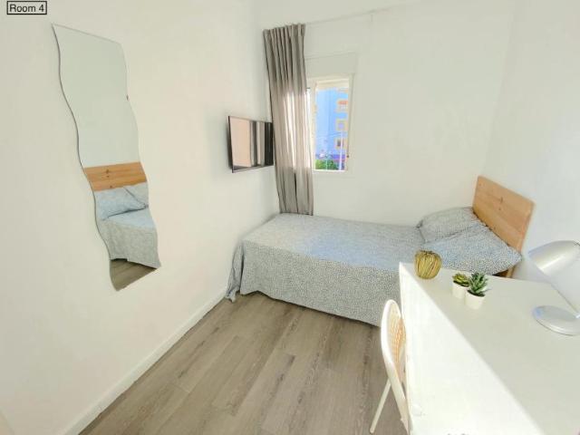 Shared Living/Roommate 1 Dormitorio Sevilla Sevilla ES104842995