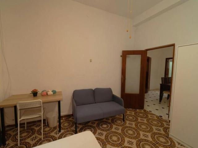 Shared Living/Roommate 1 Dormitorio Sevilla Sevilla ES104877932