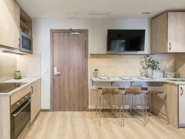 Shared Living/Roommate 1 Dormitorio Sevilla Sevilla ES97052660