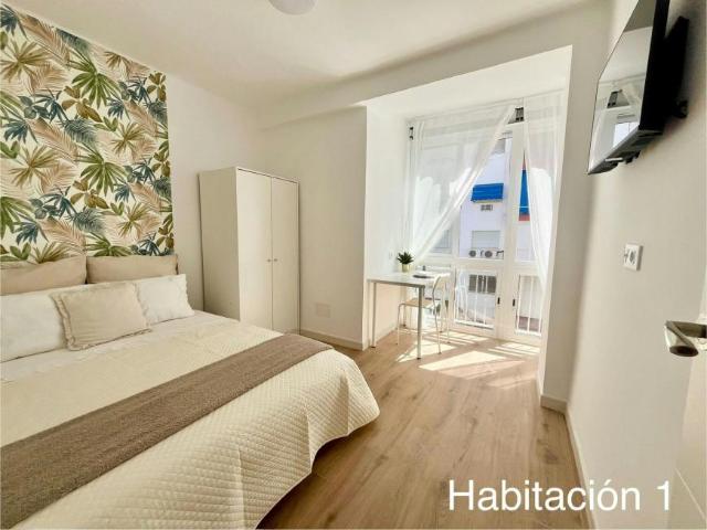 Shared Living/Roommate 1 Dormitorio Sevilla Sevilla ES99686004